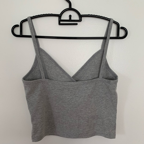 Grey tank/crop top - Picture 2 of 2